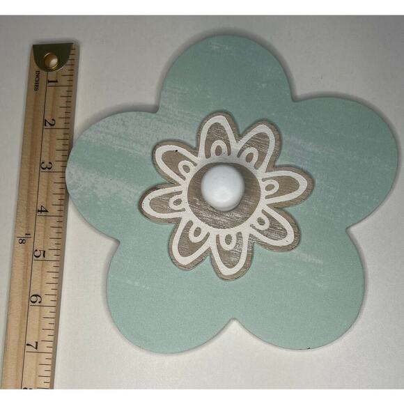 Set of 2 Flower Wall Hooks - Picture 5 of 6